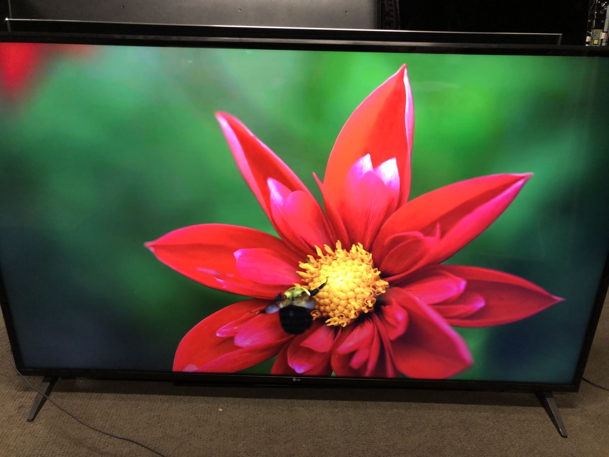 Full HD LED 4K Tv 65” 2019 LG 65uk6090 Smart Tv