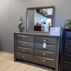 8 Drawer Grey Dresser - Emily USB 