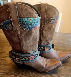 Like New Durango Ladies Crush Brown Western boots