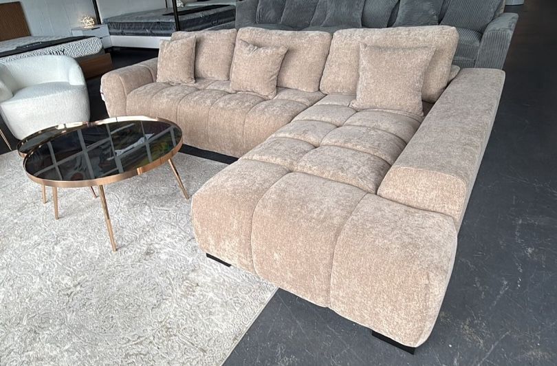 New Sectional In Box 📦 Finance Available No Credit Needed