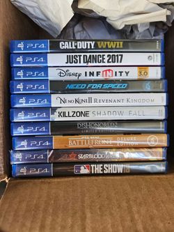 Sony Playstation 4 games lot of 10 w/ boxes