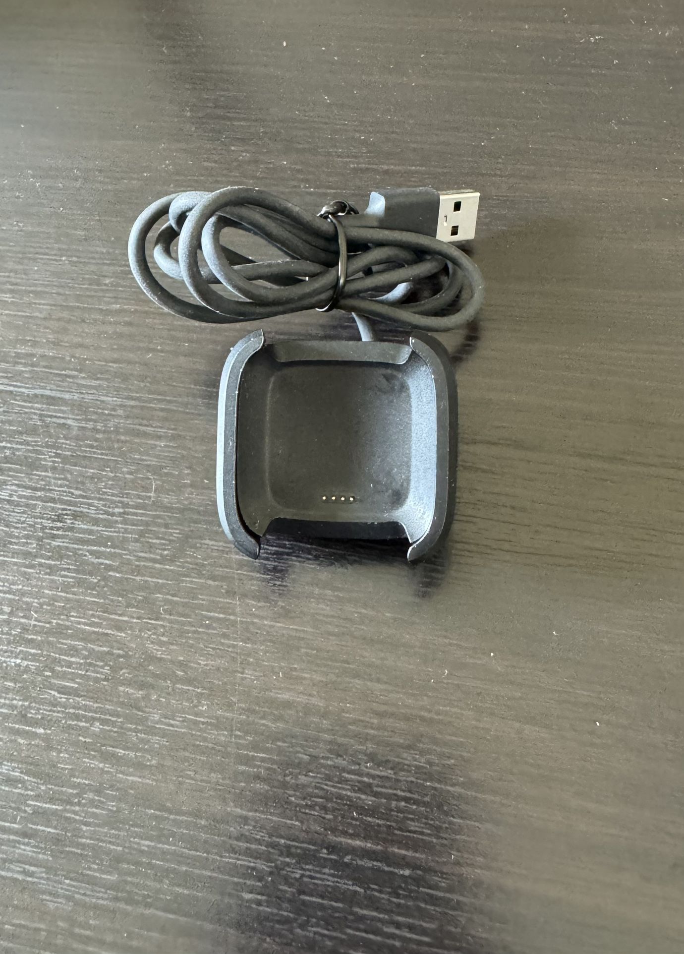 Fitbit Versa Charger