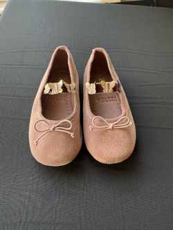 ZARA girls shoes size 7/ new/ cash only/ pickup/