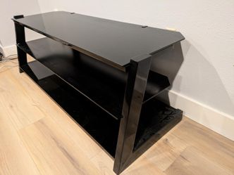 Glass TV stand / entertainment center