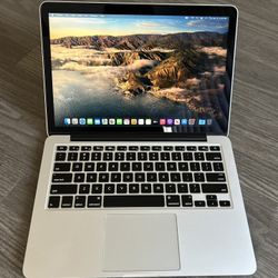 2015 13” MacBook Pro 💻 with over $1000 in Preinstalled Software: Logic Pro X, Adobe Premiere Pro, Final Cut Pro & More!  