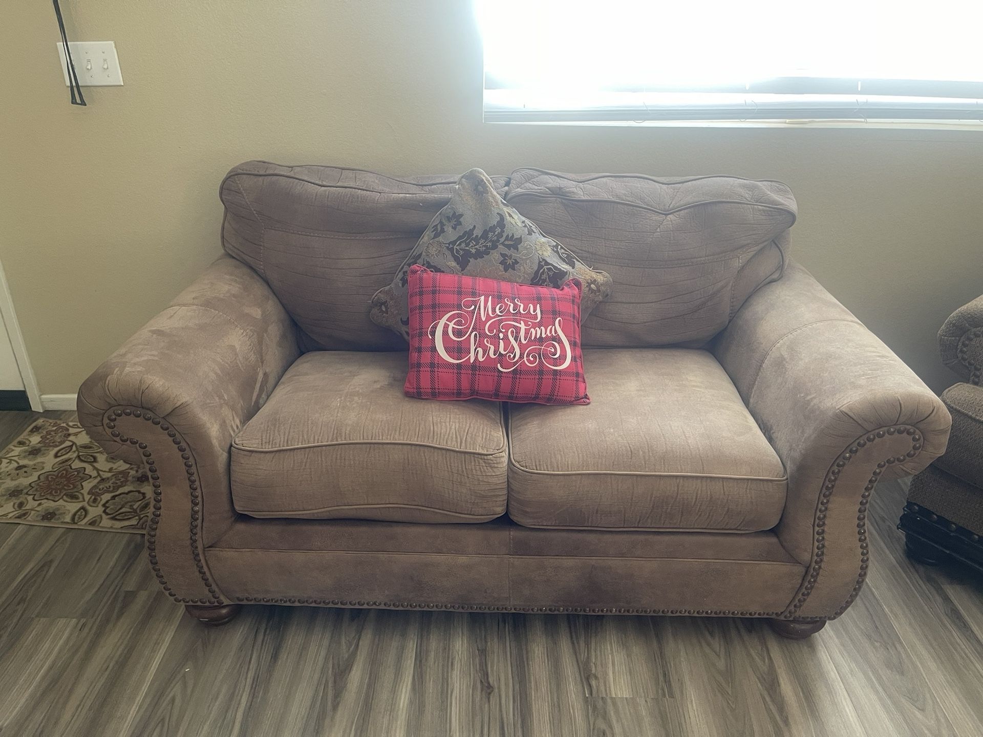 SOFA & LOVE SEAT SET