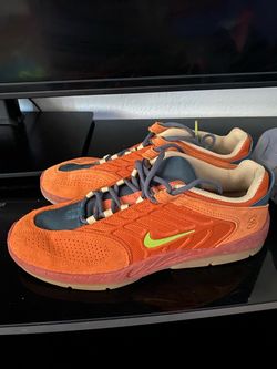 Nike mens shoes size 10.5