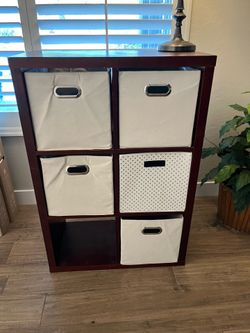 Wooden 6-Cubed Organizer