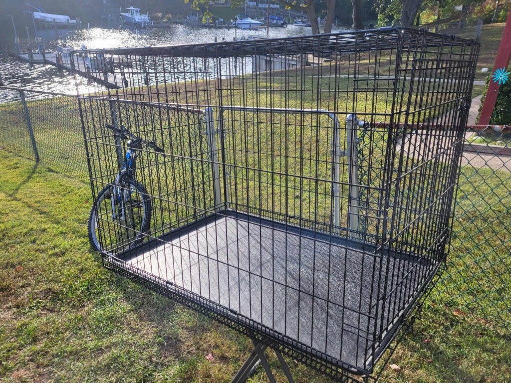 Large 42 Inch Dog Crate With Tray. Collapsible