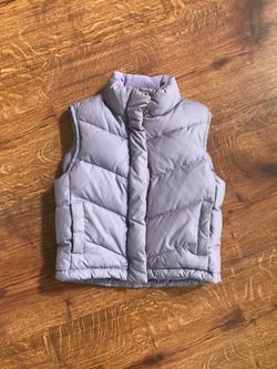 Gap lavender snow vest sz small