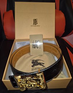 Burberry belt $200