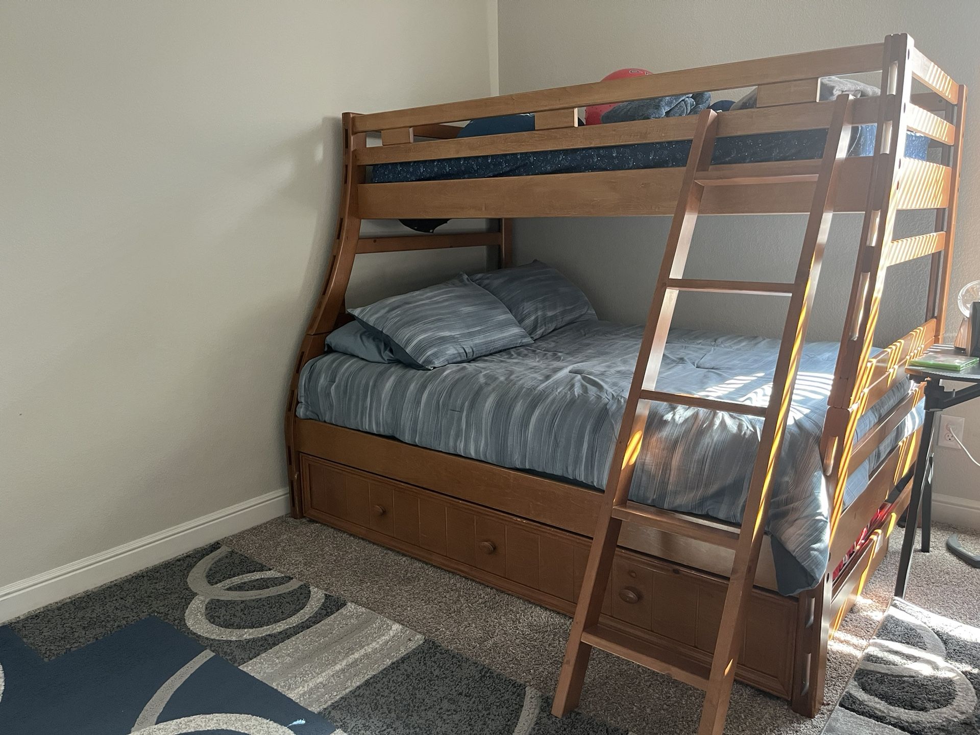 Full/twin Bunk Bed With Twin Storage Trundle 