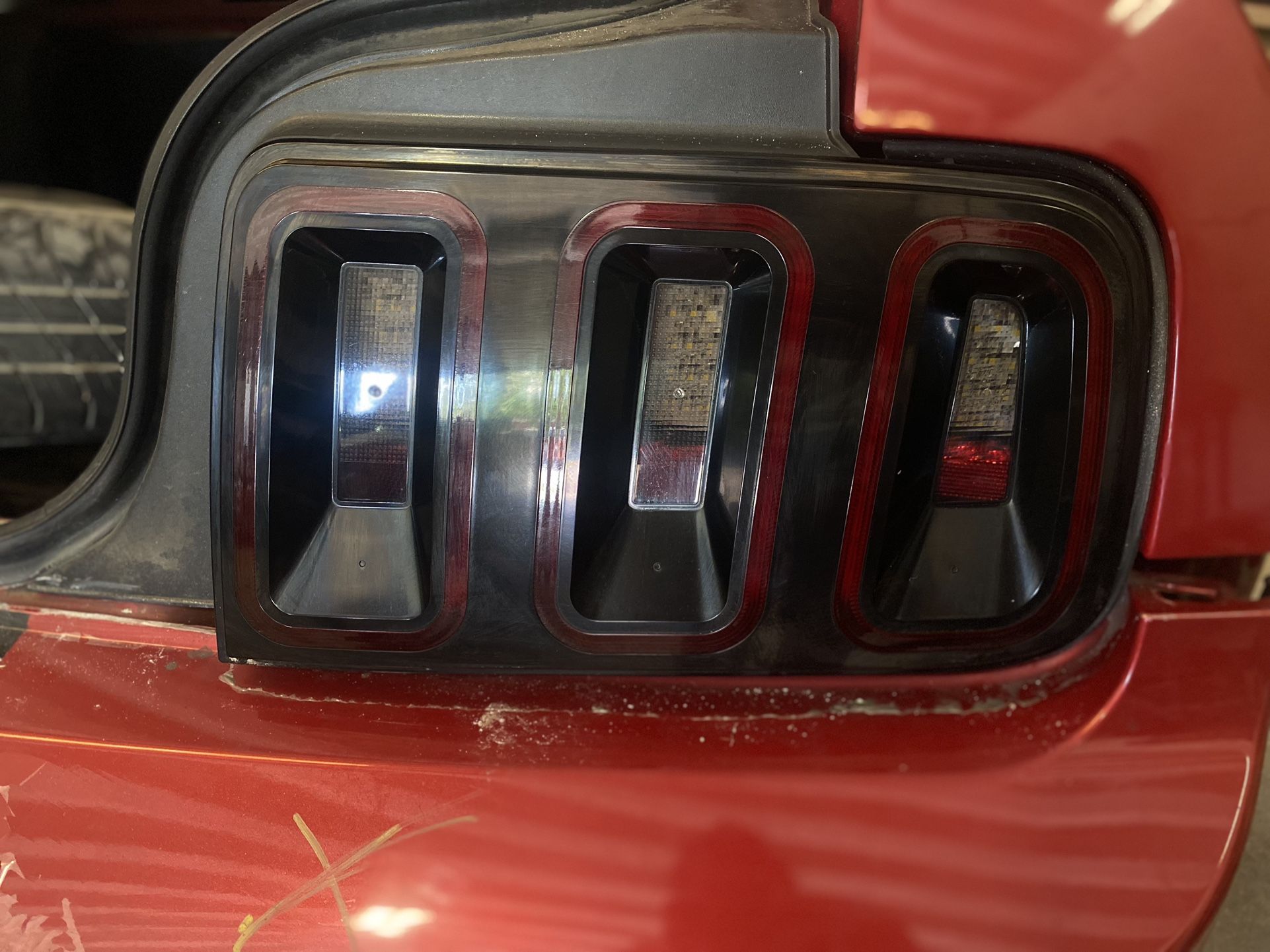 Left and Right 05-09 Mustang Taillights