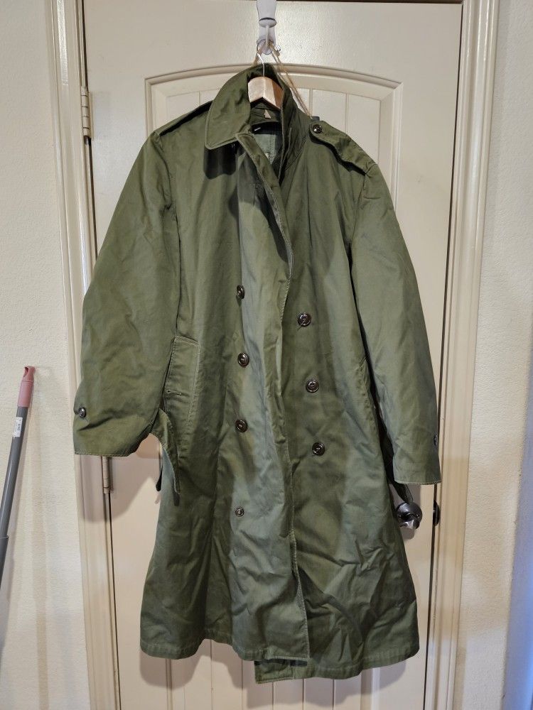 Men's Military Trench Coat with Liner 