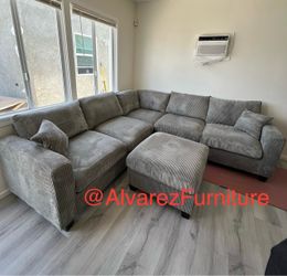 Sectional sofa with ottoman