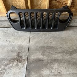 OEM Jeep Gladiator Front Grille