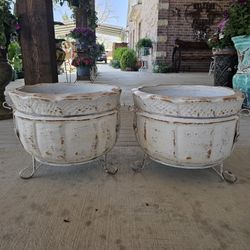 Wavy White Clay Pots (Planters) Plants, Pottery, Talavera. $65 cada una.