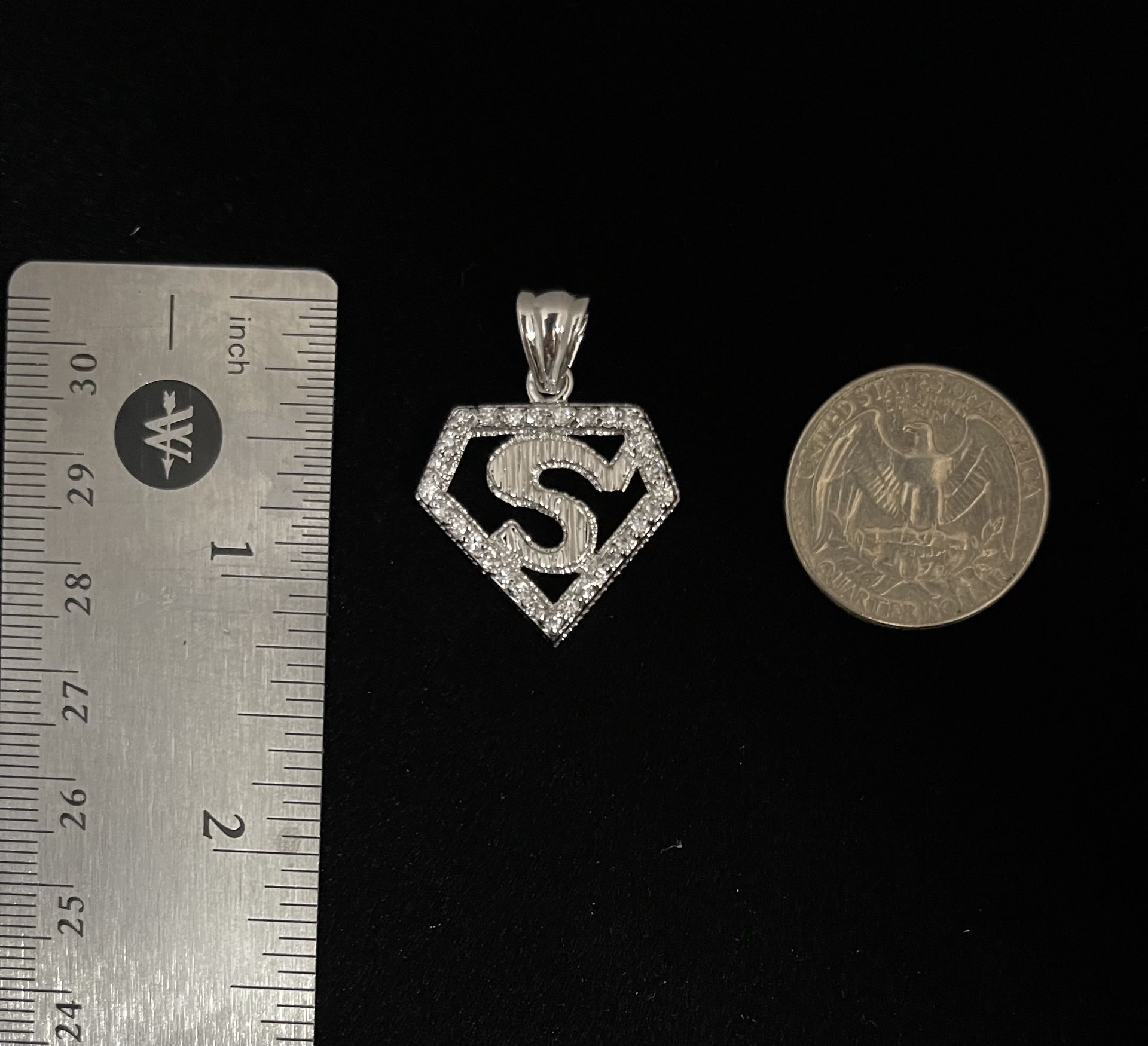 925 Sterling Silver Superman Pendant 