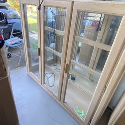 China Cabinet + Chairs