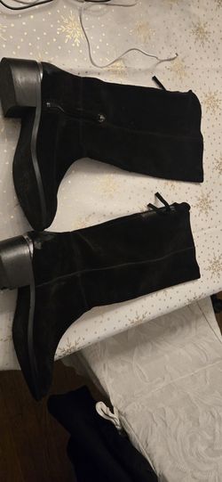 Naughty Monkey FAUX suede BOOTS  9.5