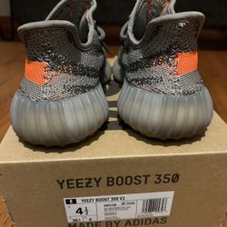Yeezy Boost 350 V2
