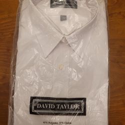 Men's White Button-up Shirt With Pocket