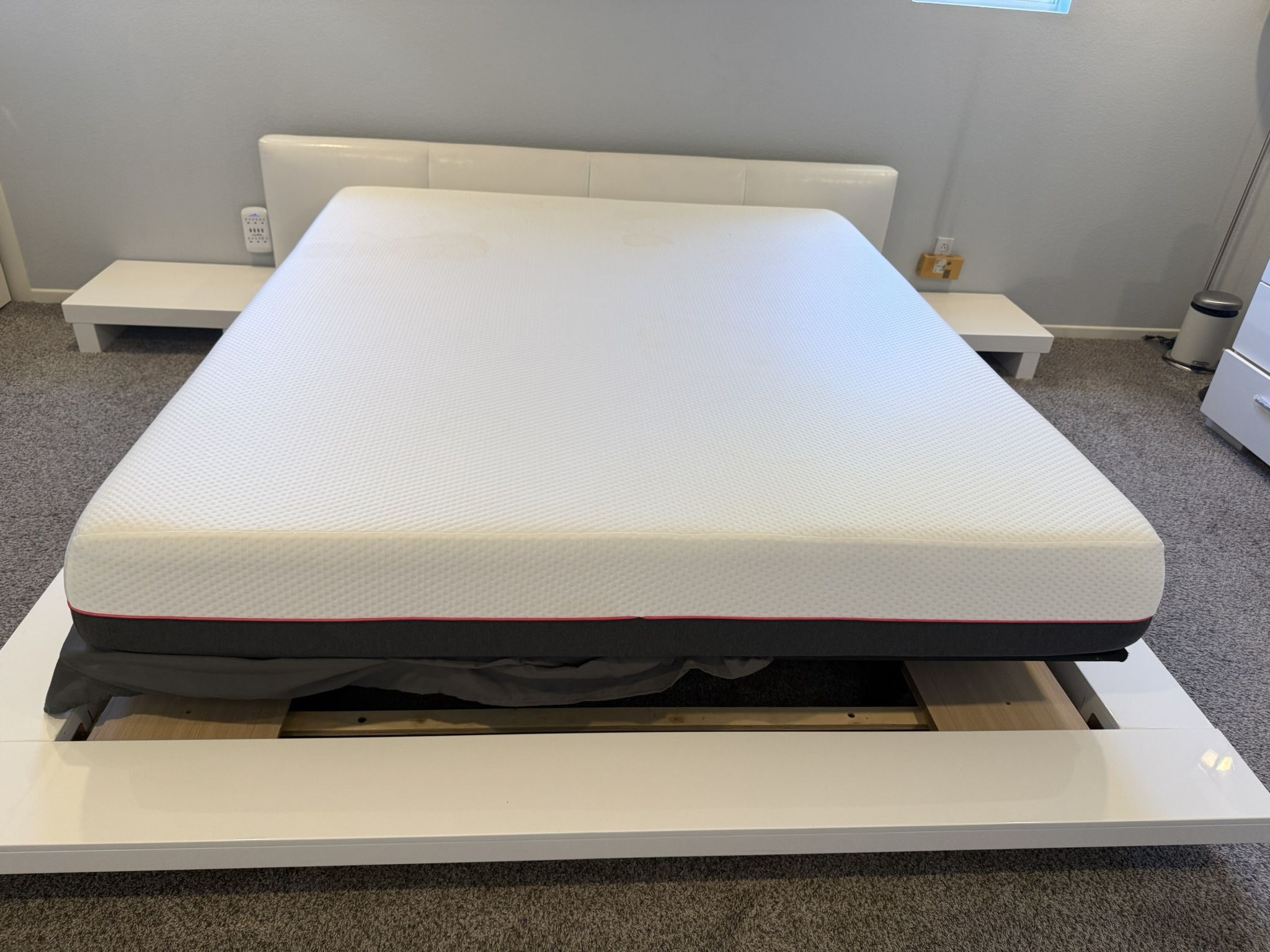 Adjustable King Bed Frame , Mattress & Set