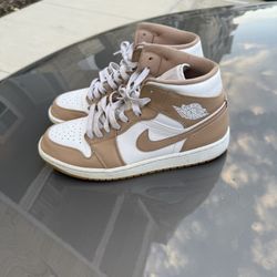 Tan Jordan 1,s Size 9.5
