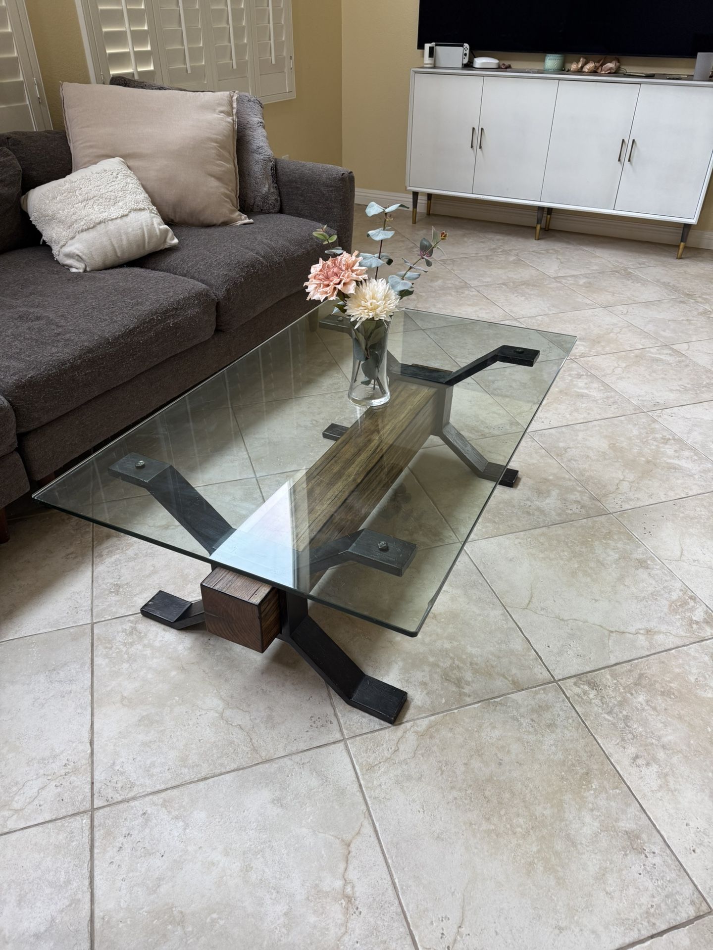 Glass coffee Table