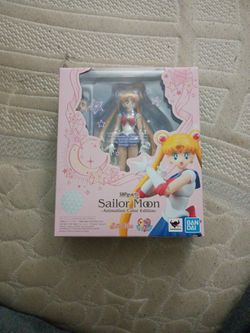 Sailor Moon Figure
