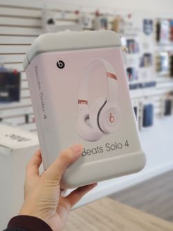 BEATS SOLO 4 HEADPHONES BRAND NEW - TAKE IT HOME TODAY FOR AS LOW AS $1 