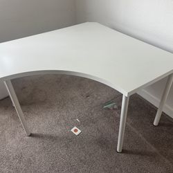 IKEA LINNMON CORNER TABLE TOP AND ADILS 
