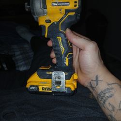 Dcf809 
