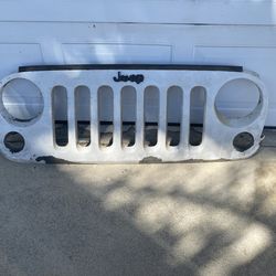 2014 Jeep Wrangler Grill