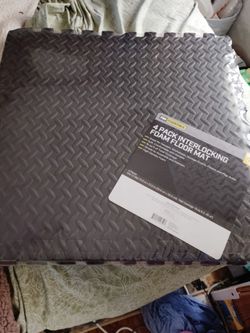 4 pack interlocking foam floor mat