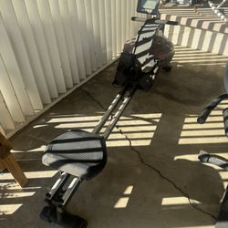 Marnur Rowing Machine