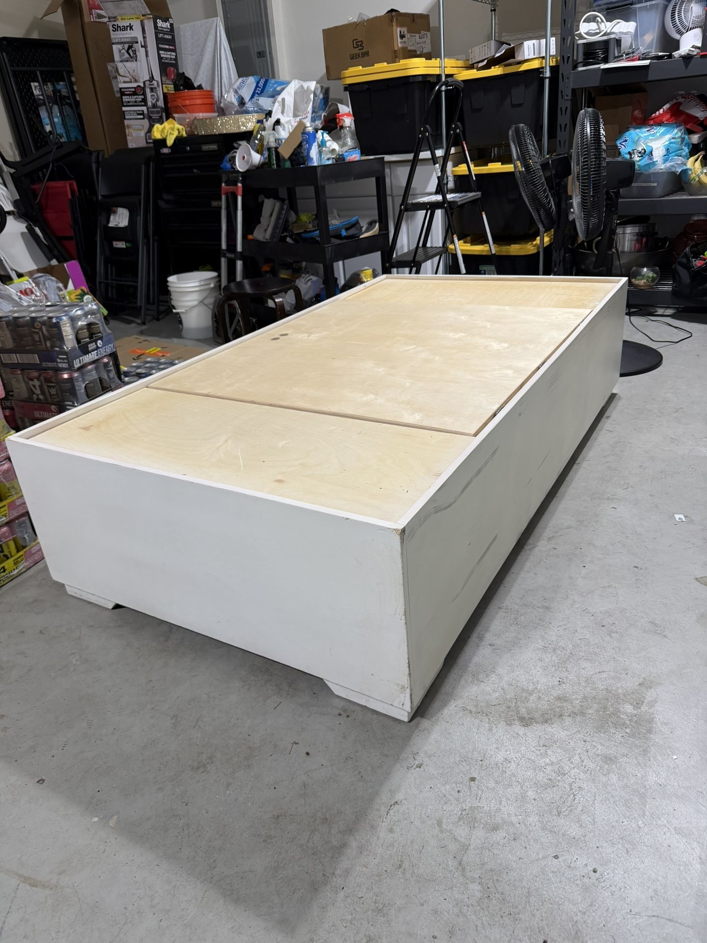 White Wooden Twin Bed With Storage – Great Condition