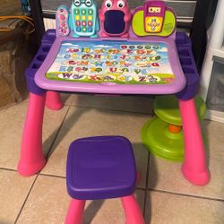 VTech Touch and Learn Activity Desk Deluxe, Pink and Purple