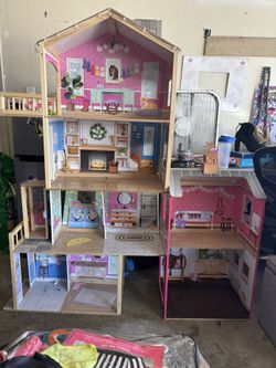 Toy House