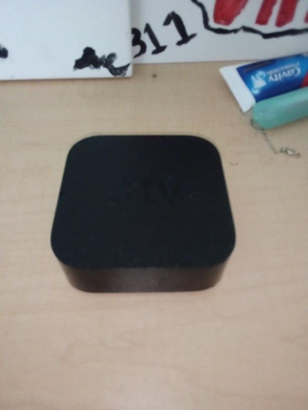 Apple TV box 