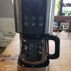 Digital conventional coffee maker

