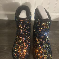 Uggs Kids Classic Stella Sequin Size 1  