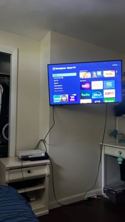 Xbox one s w 40 inch Roku tv