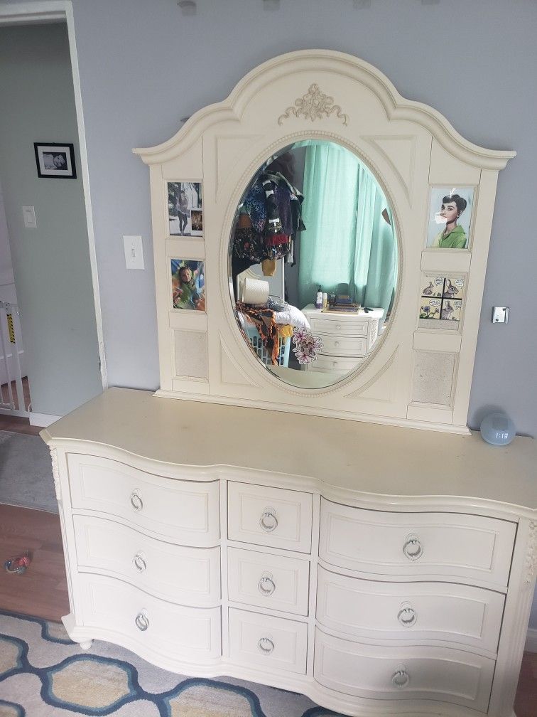 Dresser Mirror Nightstand