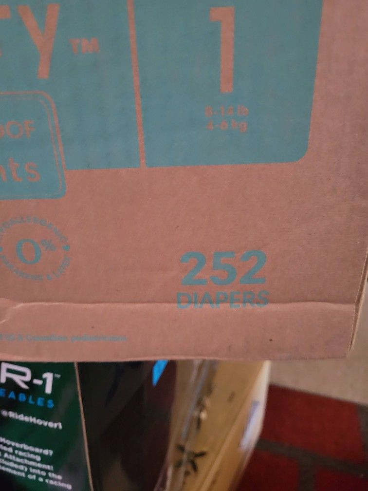 Pampers