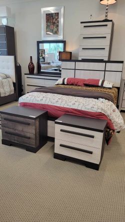New 2tone queen bedroom set ✨️
