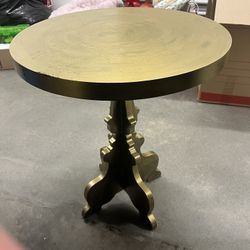 Adorable Gold Table