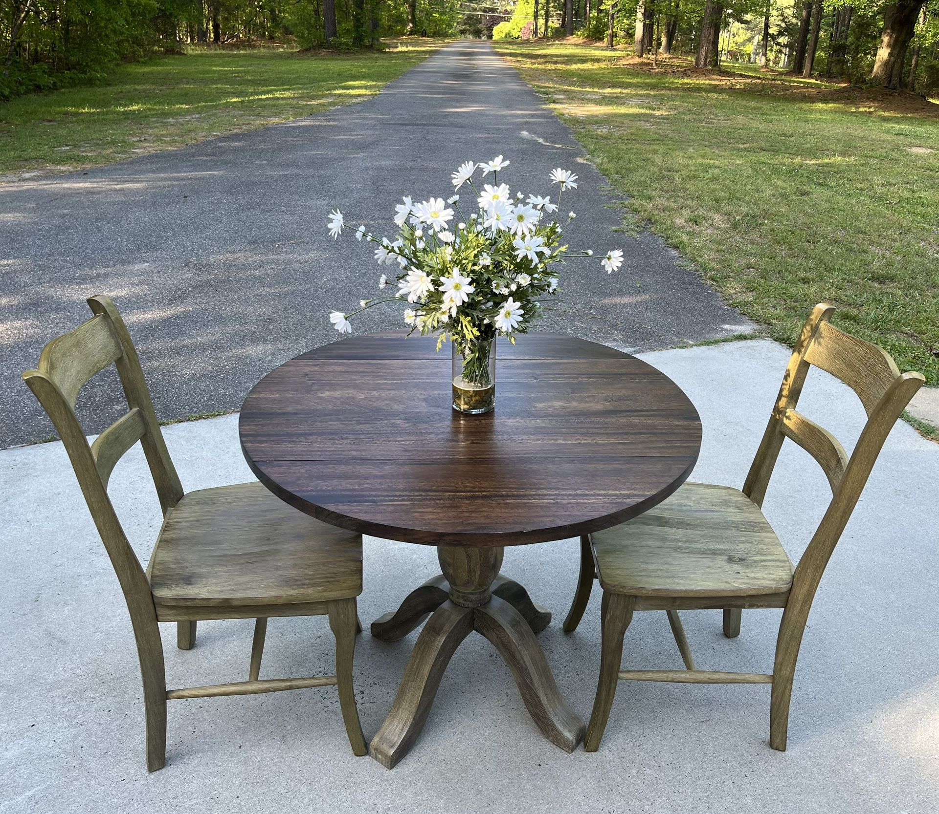 3’ Solid Hardwood Round Dropleaf Pedestal Table with 2 Matching Chairs