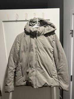 Uniqlo Puffer Jacket