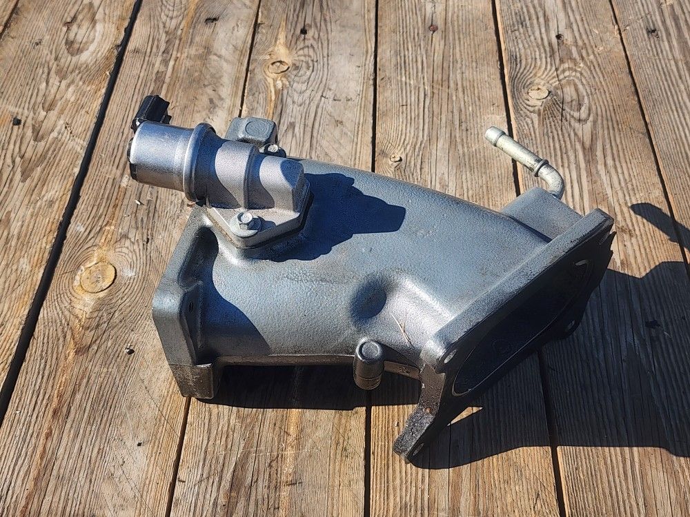 Mustang Cobra Intake Plenum 99-04